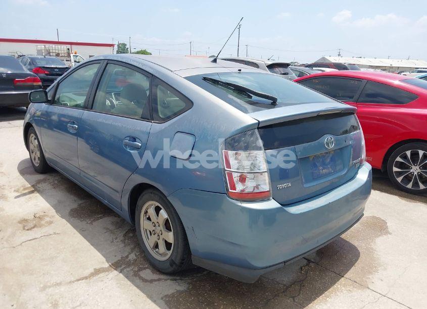 Photo 3 of 2005 Toyota Prius (VIN JTDKB20U553066597)