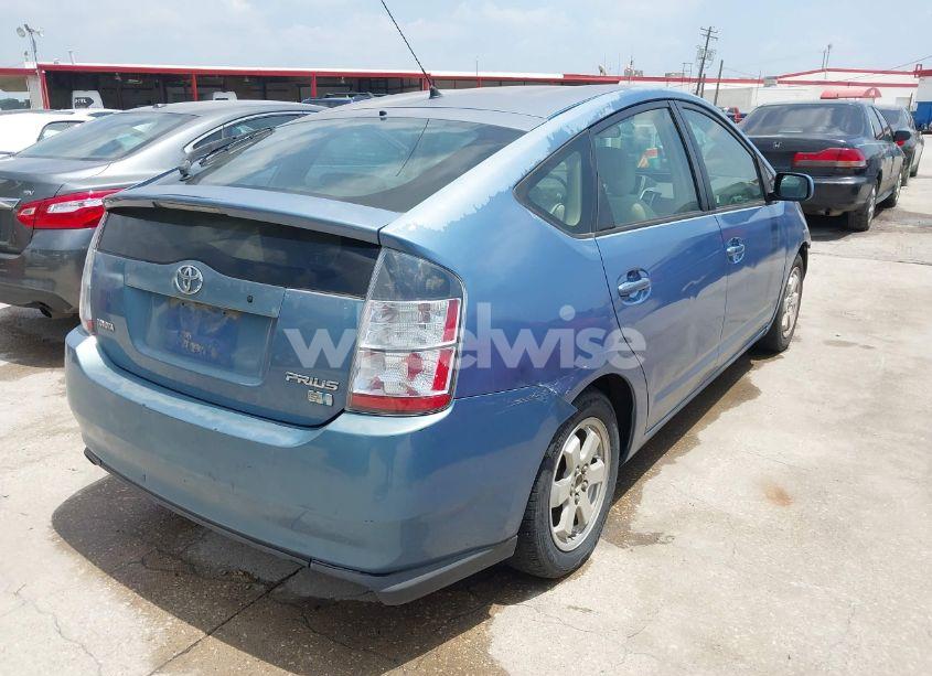 Photo 4 of 2005 Toyota Prius (VIN JTDKB20U553066597)