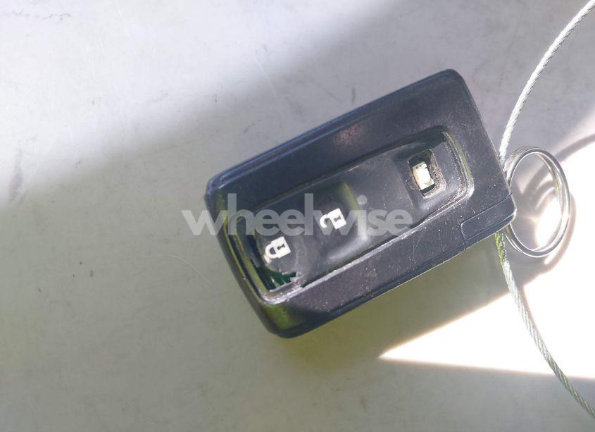 Photo 11 of 2005 Toyota Prius (VIN JTDKB20U557024908)