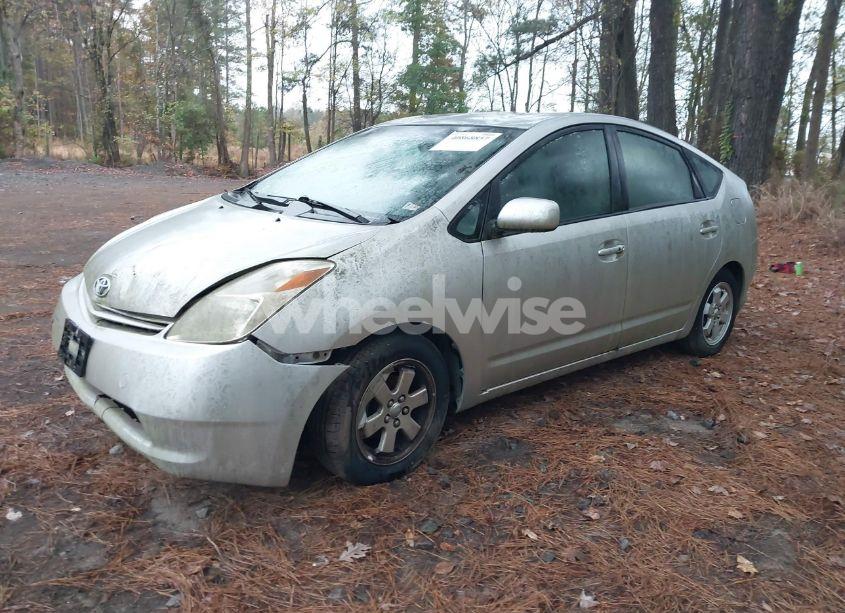 Photo 2 of 2005 Toyota Prius (VIN JTDKB20U557032555)