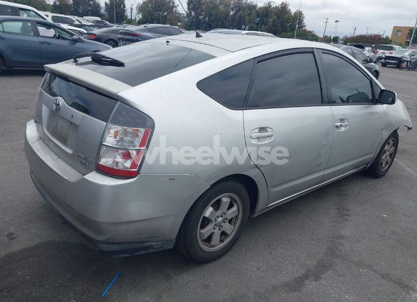 Photo 4 of 2005 Toyota Prius (VIN JTDKB20U557046391)