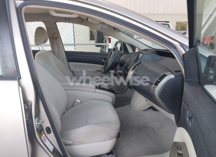 Photo 5 of 2006 Toyota Prius (VIN JTDKB20U563135807)