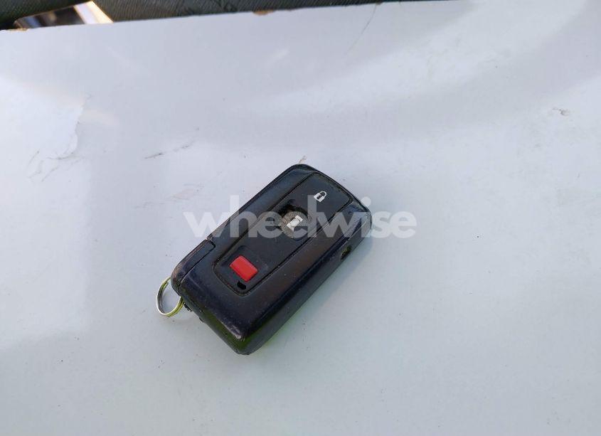 Photo 11 of 2006 Toyota Prius (VIN JTDKB20U567065265)