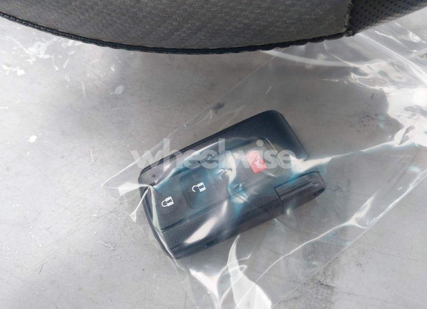 Photo 11 of 2006 Toyota Prius (VIN JTDKB20U567537223)