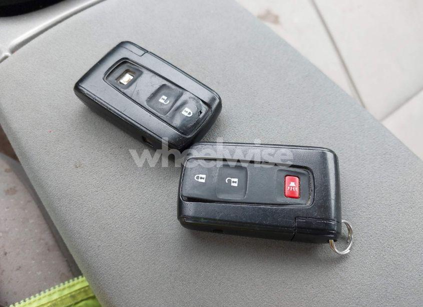 Photo 11 of 2007 Toyota Prius (VIN JTDKB20U577622306)