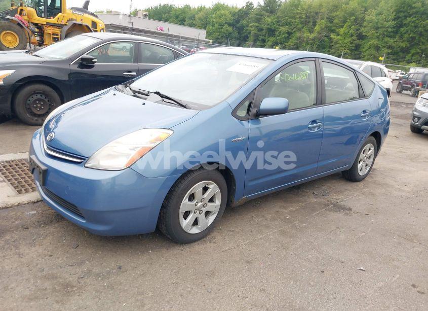 Photo 2 of 2007 Toyota Prius (VIN JTDKB20U577622306)