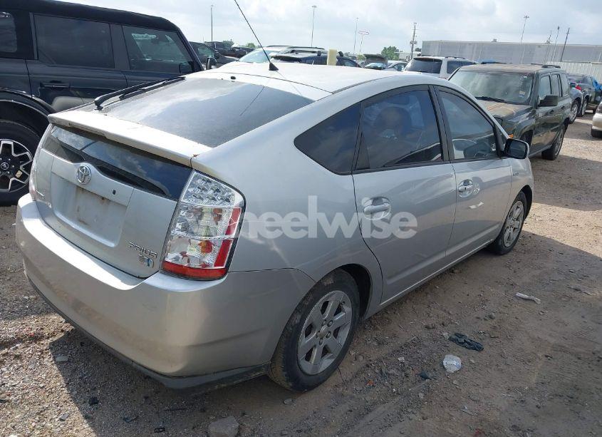 Photo 4 of 2008 Toyota Prius (VIN JTDKB20U583400017)