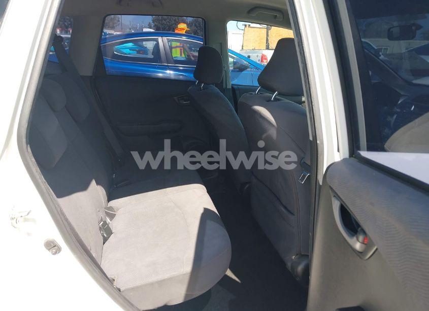 Photo 8 of 2011 Honda Fit (VIN JTDKB20U587******)