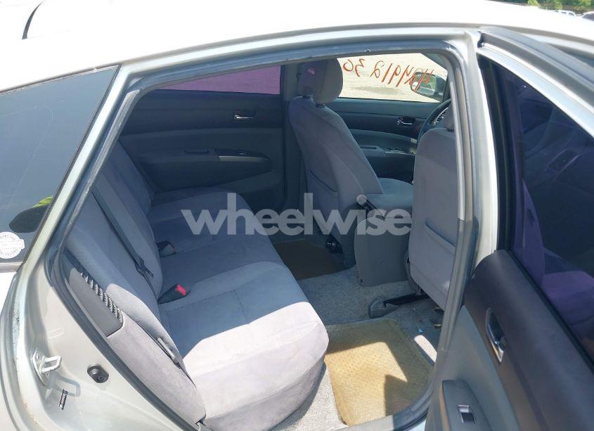 Photo 8 of 2005 Toyota Prius (VIN JTDKB20U653002424)