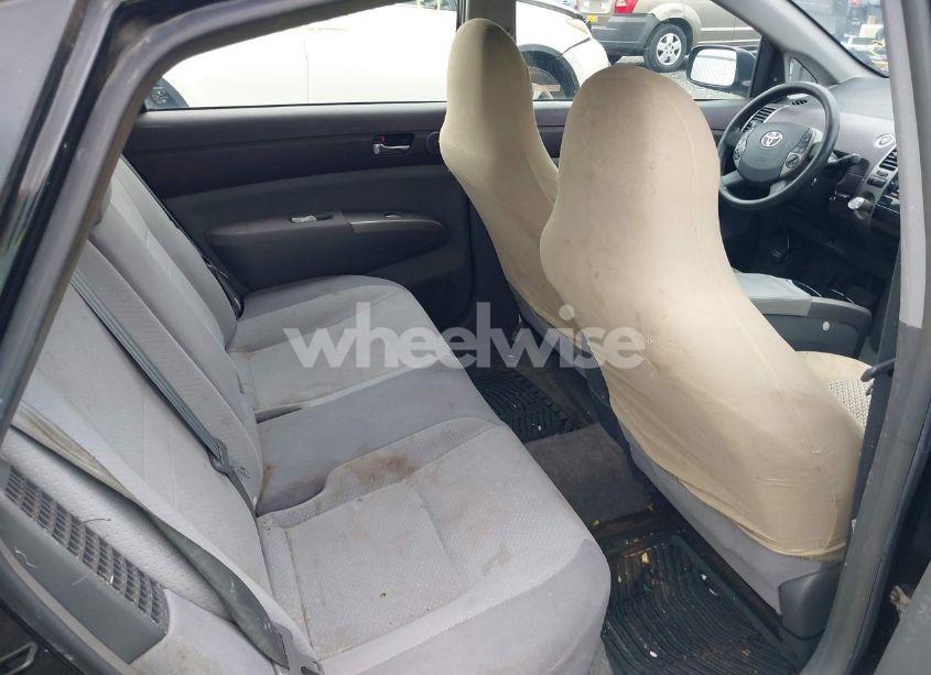 Photo 8 of 2005 Toyota Prius (VIN JTDKB20U653111126)