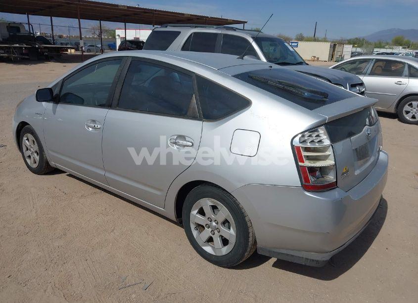 Photo 3 of 2006 Toyota Prius (VIN JTDKB20U667078185)