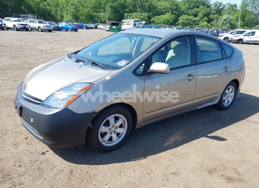 Photo 2 of 2006 Toyota Prius (VIN JTDKB20U667508961)