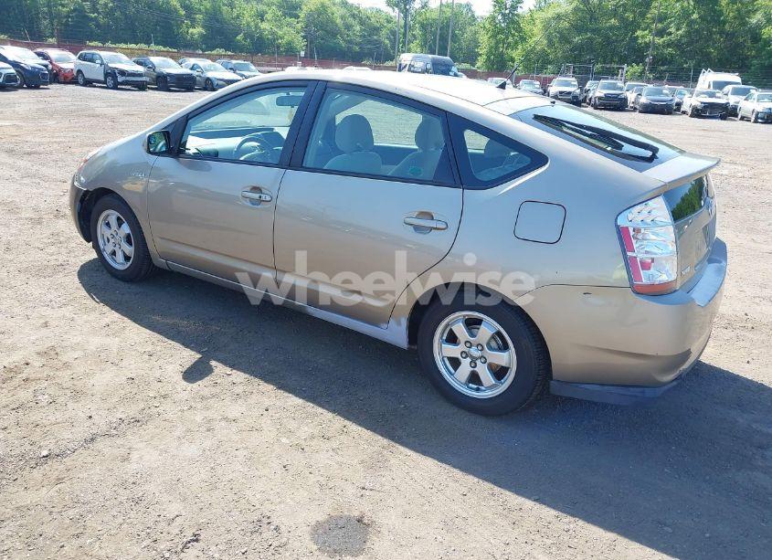 Photo 3 of 2006 Toyota Prius (VIN JTDKB20U667508961)