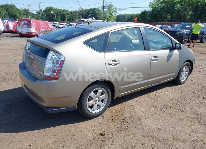 Photo 4 of 2006 Toyota Prius (VIN JTDKB20U667508961)
