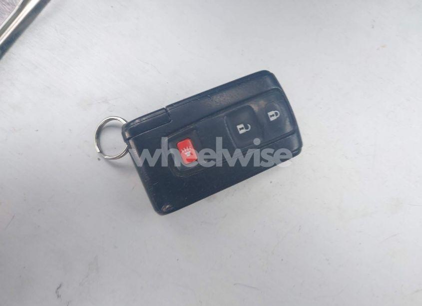 Photo 11 of 2006 Toyota Prius (VIN JTDKB20U667532743)