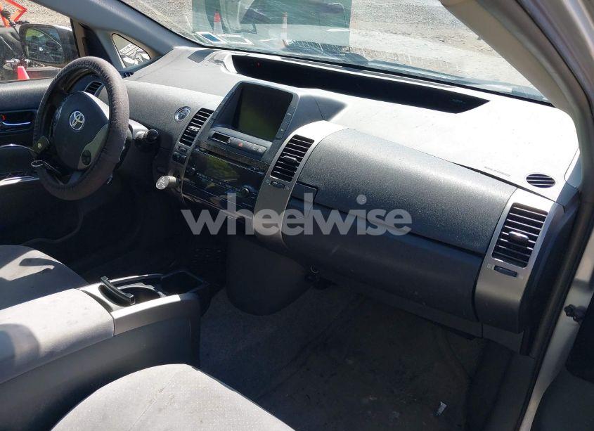 Photo 5 of 2006 Toyota Prius (VIN JTDKB20U667543175)