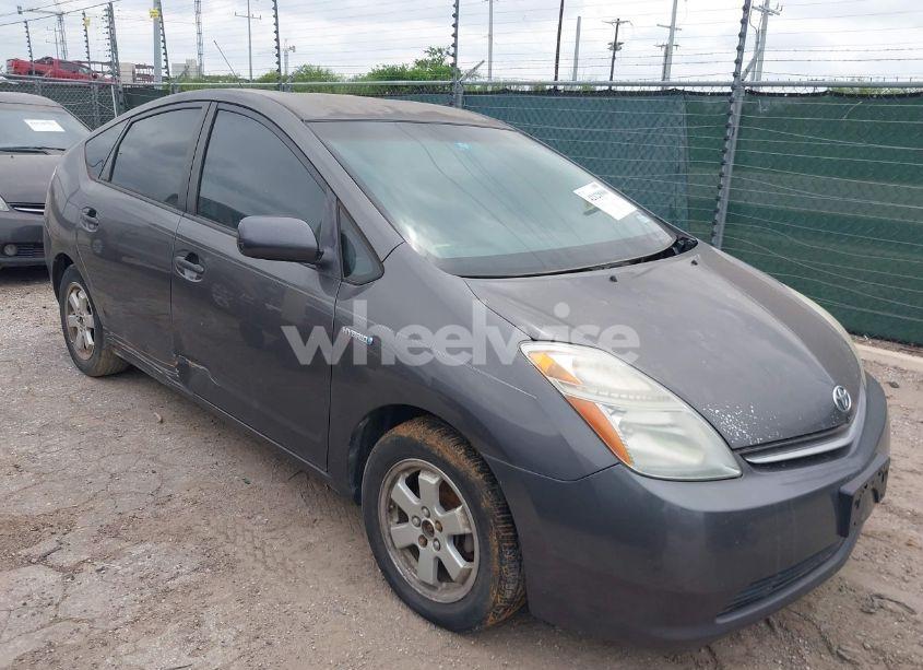 2007 Toyota Prius (VIN JTDKB20U673216476) main photo