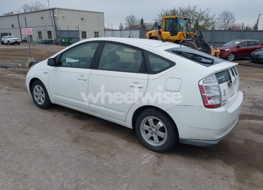 Photo 3 of 2007 Toyota Prius (VIN JTDKB20U673268819)