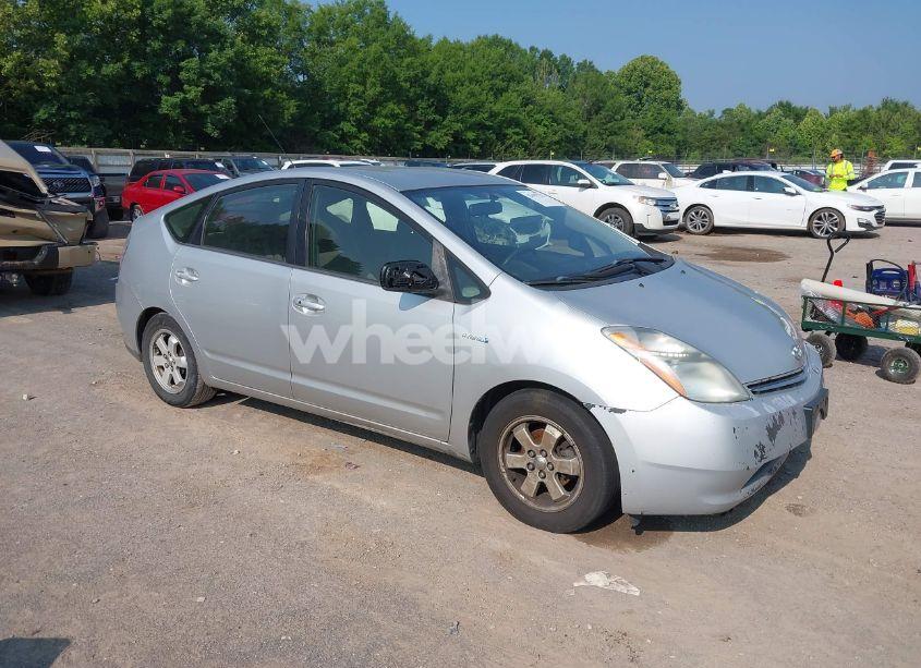 2007 Toyota Prius (VIN JTDKB20U677673698) main photo