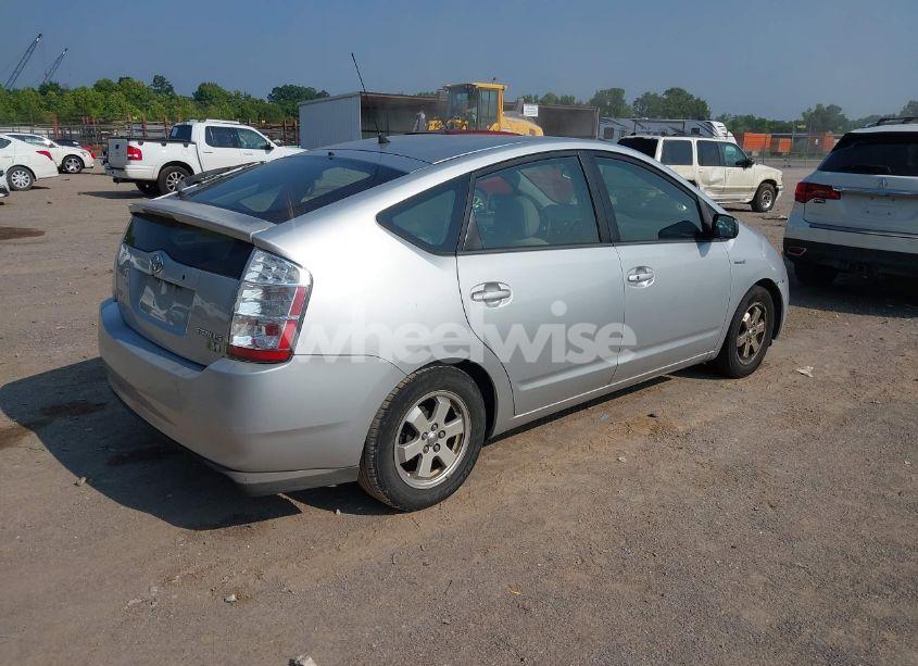 Photo 4 of 2007 Toyota Prius (VIN JTDKB20U677673698)