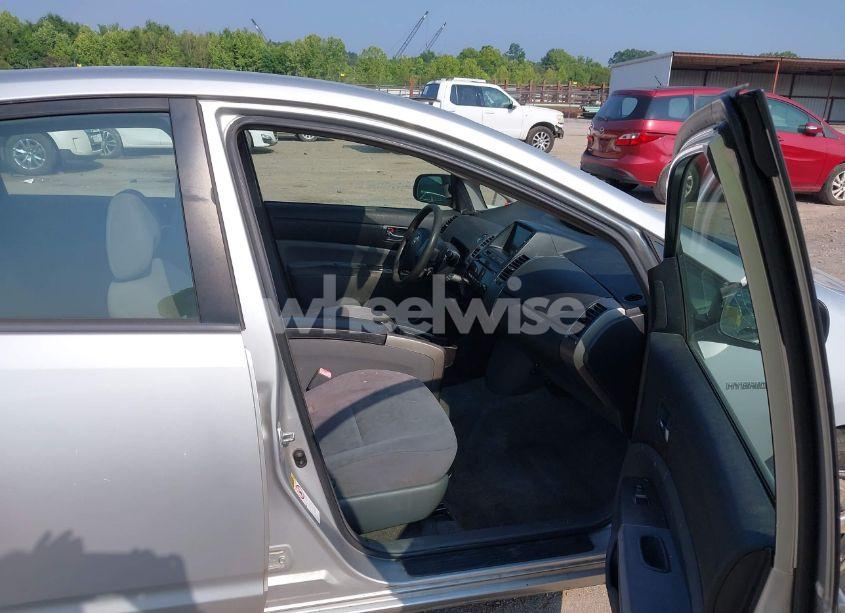 Photo 5 of 2007 Toyota Prius (VIN JTDKB20U677673698)