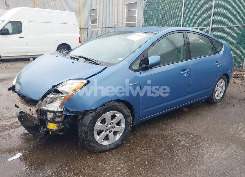 Photo 2 of 2007 Toyota Prius (VIN JTDKB20U677690839)