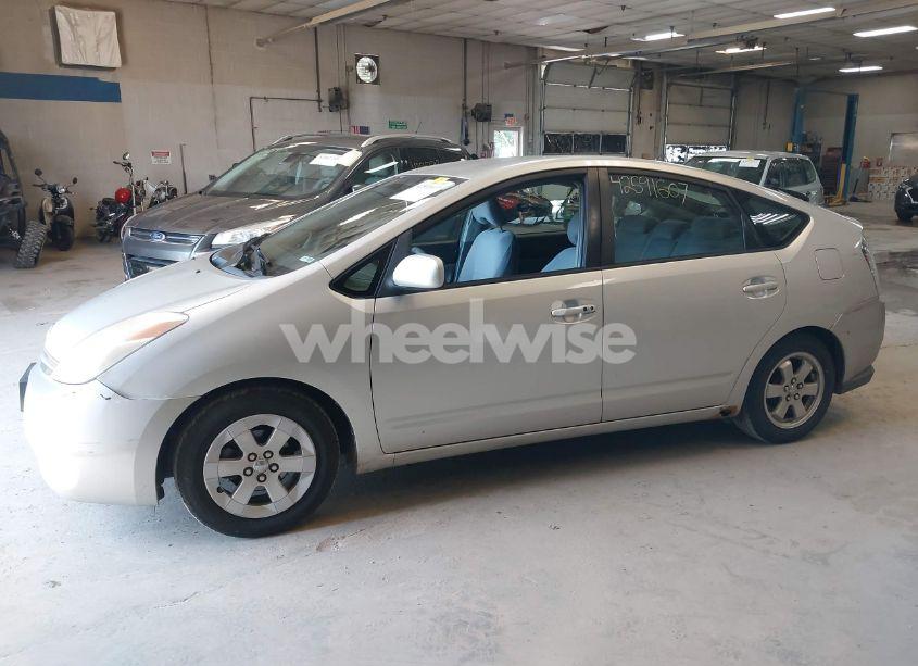 Photo 12 of 2005 Toyota Prius (VIN JTDKB20U753011570)