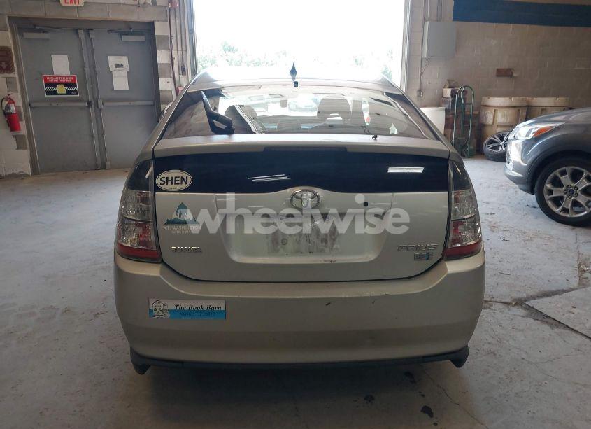 Photo 15 of 2005 Toyota Prius (VIN JTDKB20U753011570)