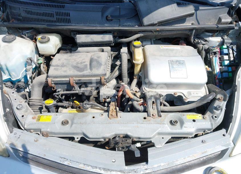 Photo 10 of 2005 Toyota Prius (VIN JTDKB20U757041029)