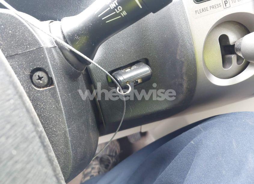 Photo 11 of 2006 Toyota Prius (VIN JTDKB20U767075957)