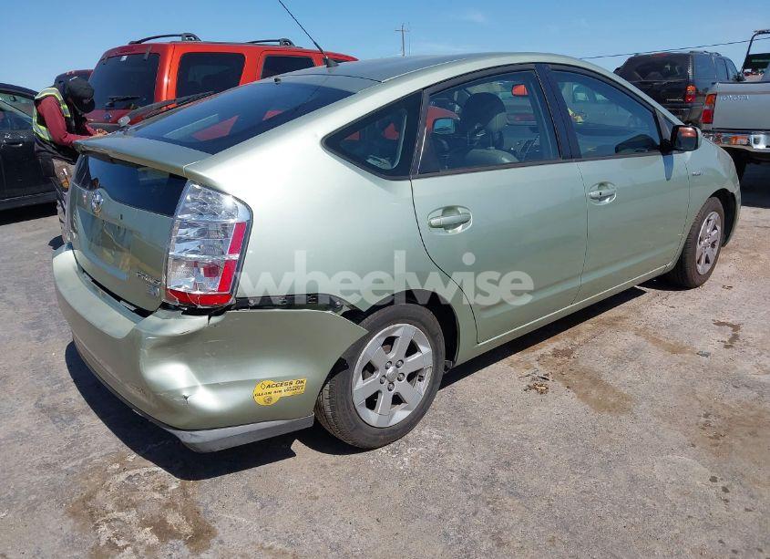 Photo 4 of 2006 Toyota Prius (VIN JTDKB20U767518172)