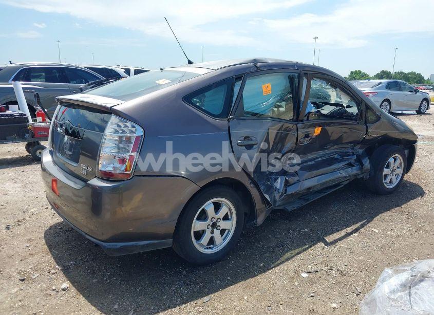 Photo 4 of 2007 Toyota Prius (VIN JTDKB20U773272345)