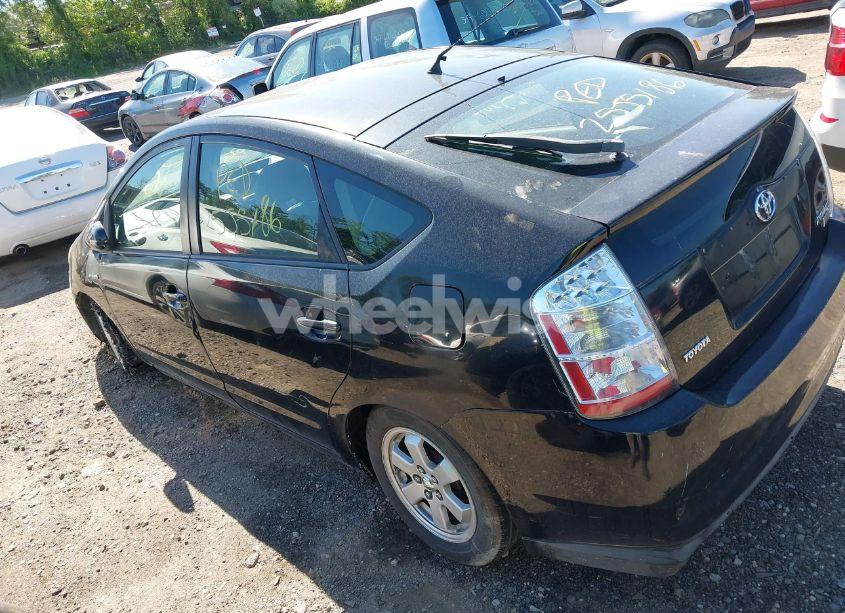 Photo 3 of 2007 Toyota Prius (VIN JTDKB20U777603255)