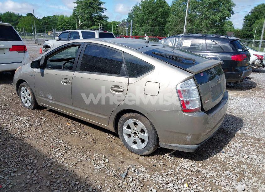 Photo 3 of 2007 Toyota Prius (VIN JTDKB20U777623358)