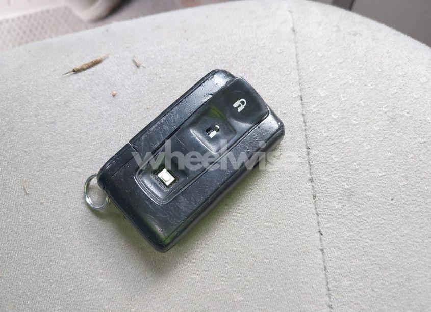 Photo 11 of 2007 Toyota Prius (VIN JTDKB20U777636045)