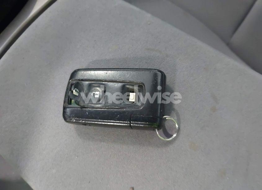 Photo 11 of 2007 Toyota Prius (VIN JTDKB20U777639558)