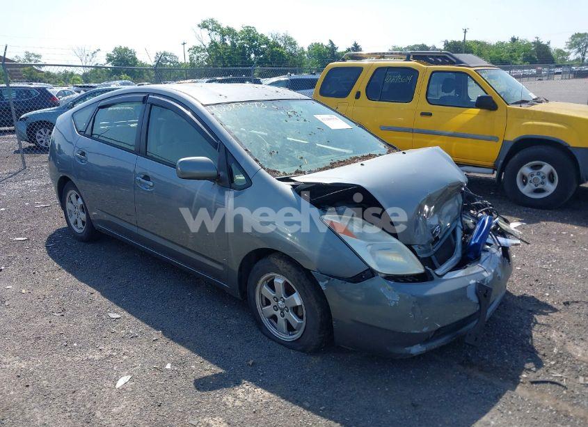 2004 Toyota Prius (VIN JTDKB20U840089095) main photo