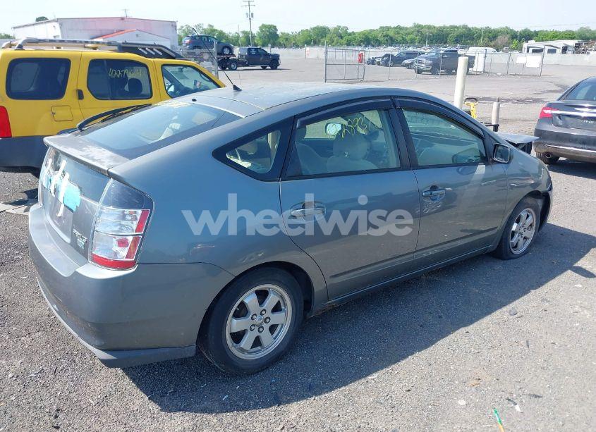 Photo 4 of 2004 Toyota Prius (VIN JTDKB20U840089095)