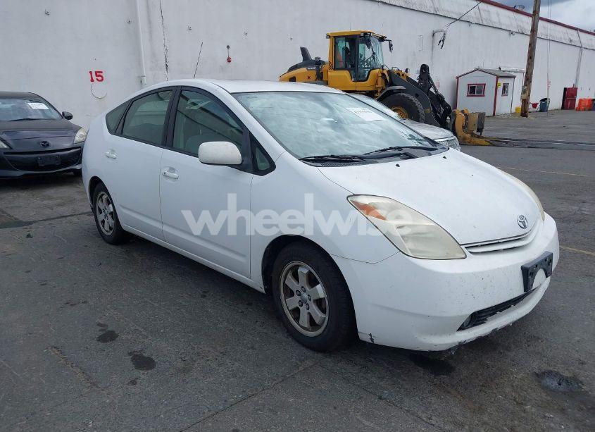 2005 Toyota Prius (VIN JTDKB20U850122548) main photo