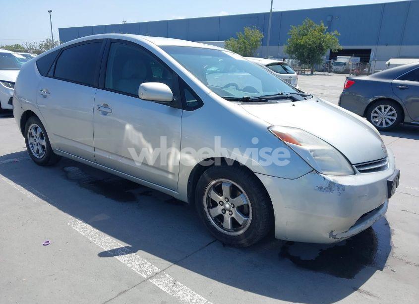 2005 Toyota Prius (VIN JTDKB20U850125353) main photo