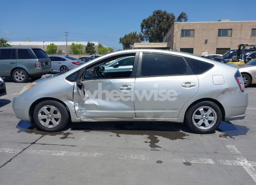Photo 14 of 2005 Toyota Prius (VIN JTDKB20U850125353)