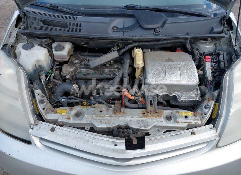 Photo 10 of 2005 Toyota Prius (VIN JTDKB20U853006958)