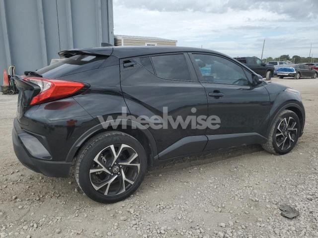 Photo 2 of 2021 TOYOTA C-HR XLE (VIN JTDKB20U853057442)