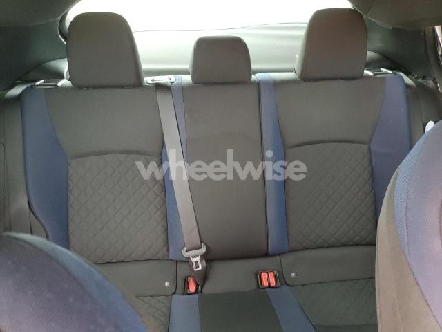 Photo 8 of 2021 TOYOTA C-HR XLE (VIN JTDKB20U853057442)