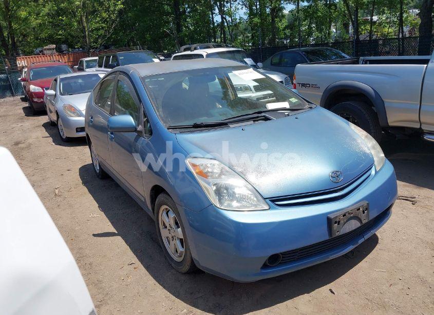 2005 Toyota Prius (VIN JTDKB20U853063810) main photo