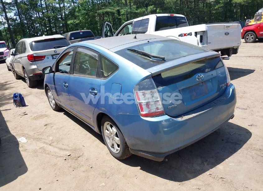 Photo 3 of 2005 Toyota Prius (VIN JTDKB20U853063810)