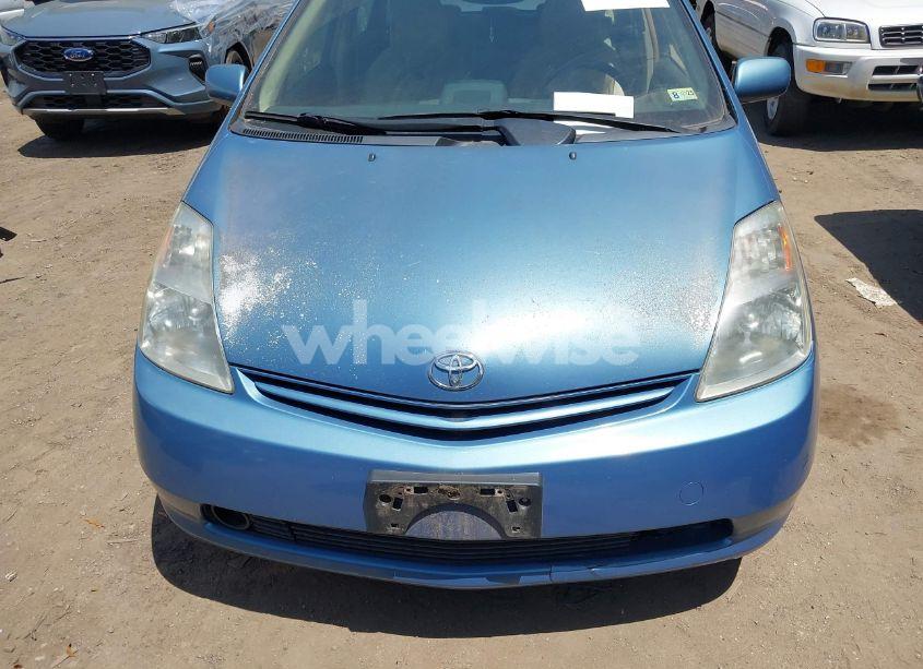 Photo 6 of 2005 Toyota Prius (VIN JTDKB20U853063810)