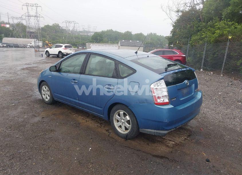Photo 3 of 2006 Toyota Prius (VIN JTDKB20U867508296)