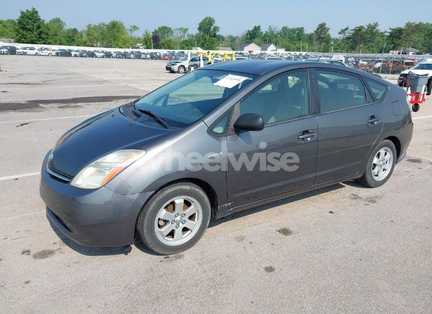 Photo 2 of 2007 Toyota Prius (VIN JTDKB20U873207231)