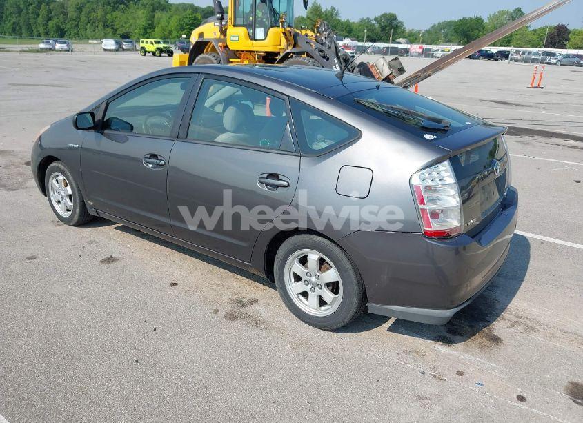 Photo 3 of 2007 Toyota Prius (VIN JTDKB20U873207231)